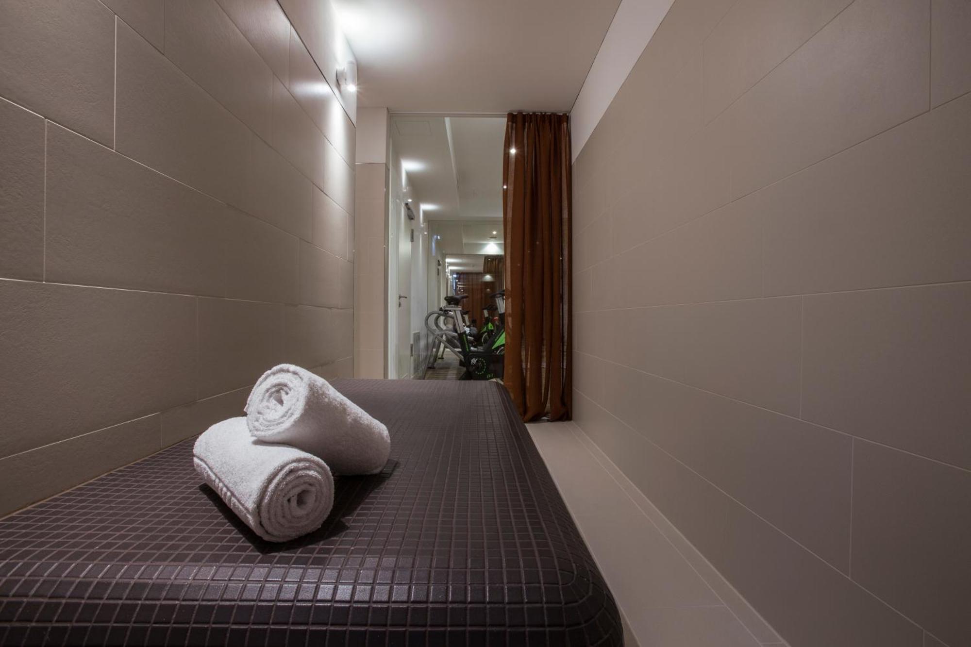 Homaris West Side (Adults Only) Hotel Berlin Exterior photo